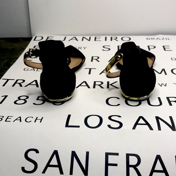 Black Zara Flats - Picture 2 of 4